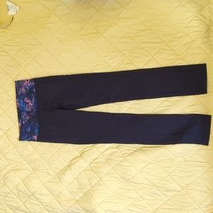 Lululemon Skinny Groove Pants